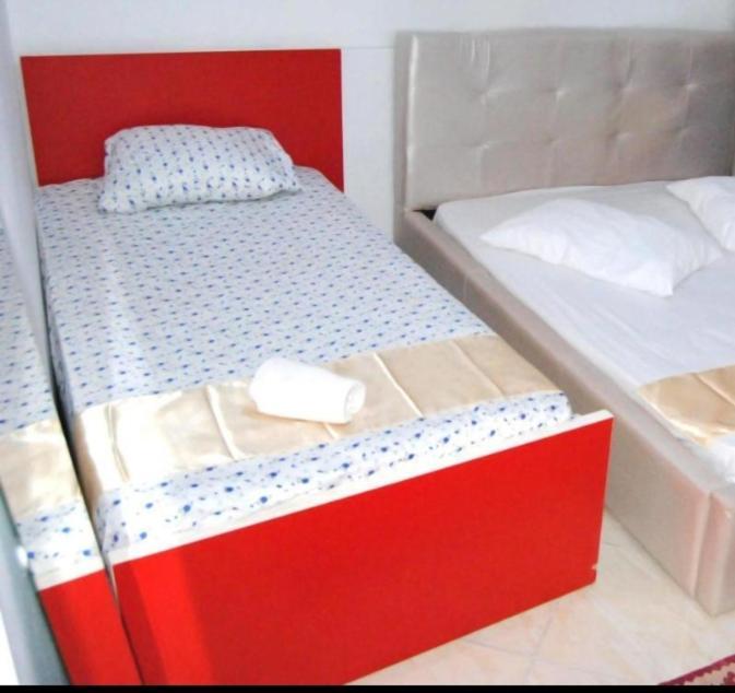 Hotel Vlora City Екстер'єр фото